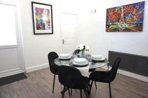 Cosy Home in Sutton Coldfield Sleeps 5